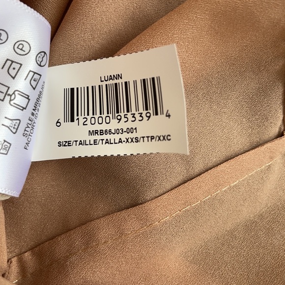 BCBG Maxazria Luann Lace Dress - Picture 6 of 6